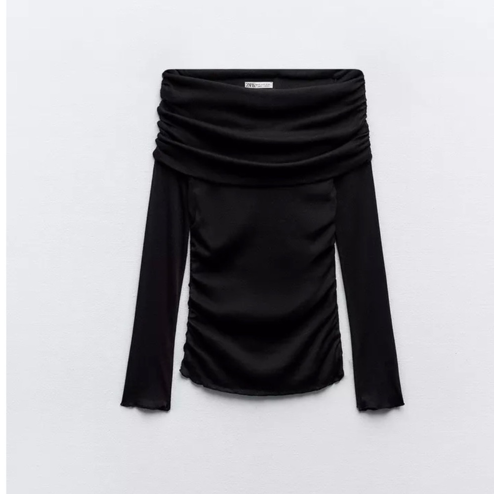 Zara Black Off-Shoulder Long Sleeve Top
